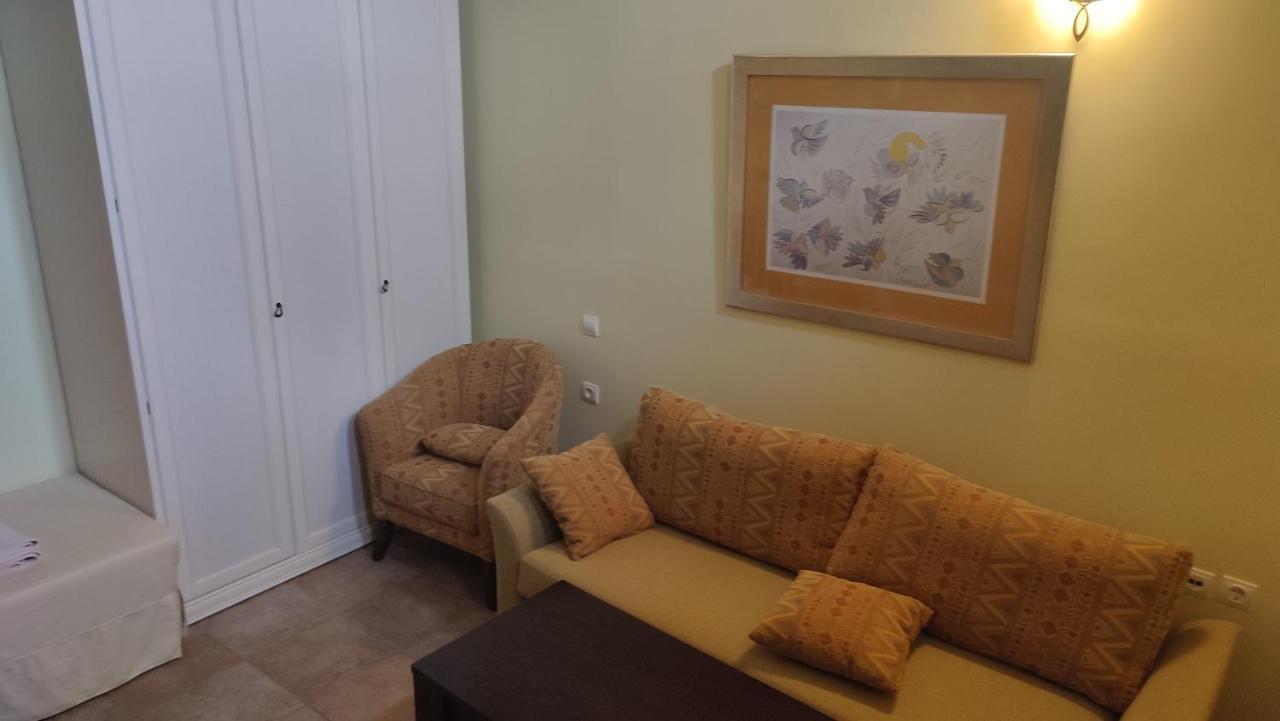 Guesthouse Michobeis Kamarína 외부 사진